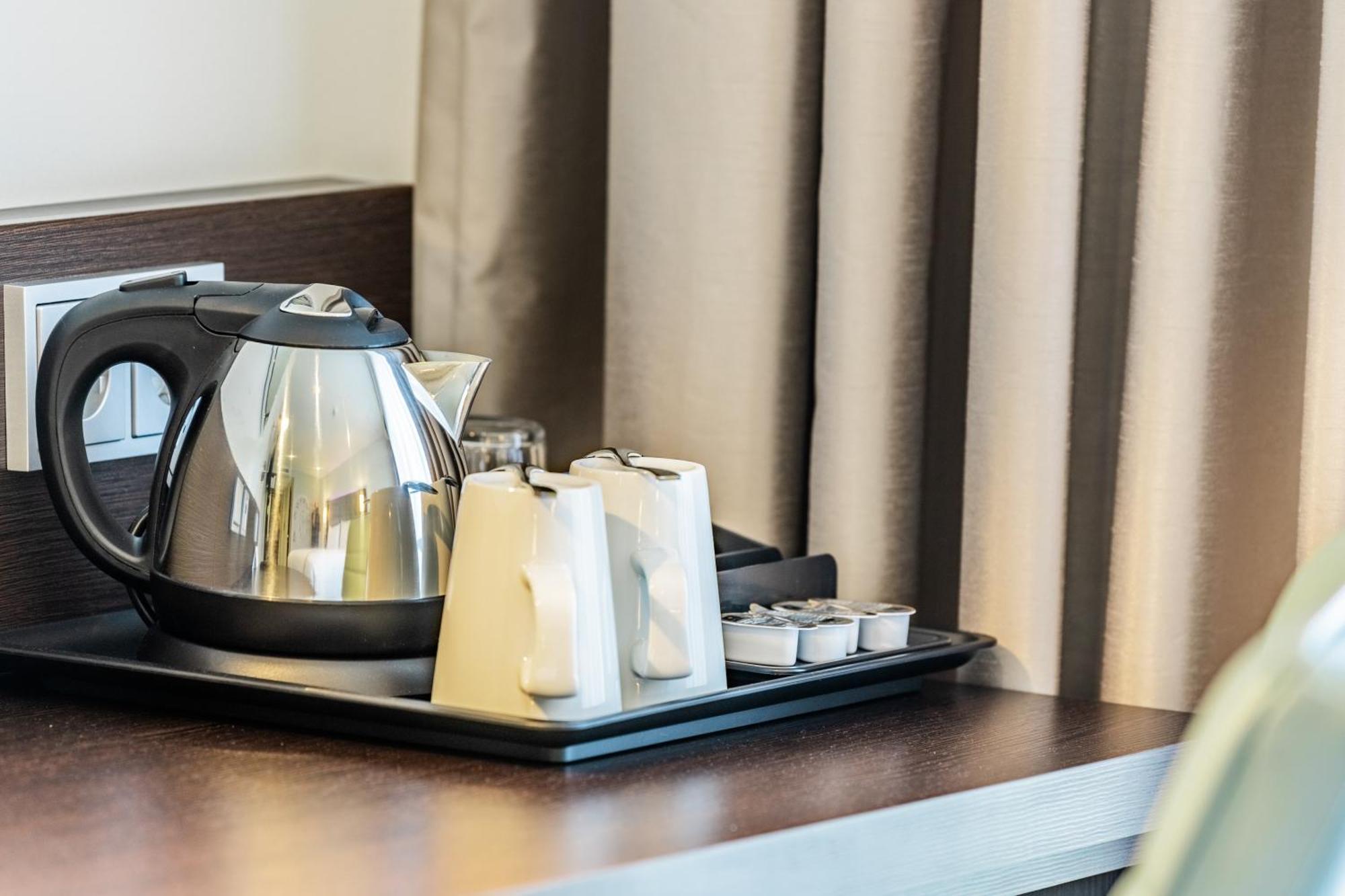 Premier Inn Berlin City Wilmersdorf Екстериор снимка