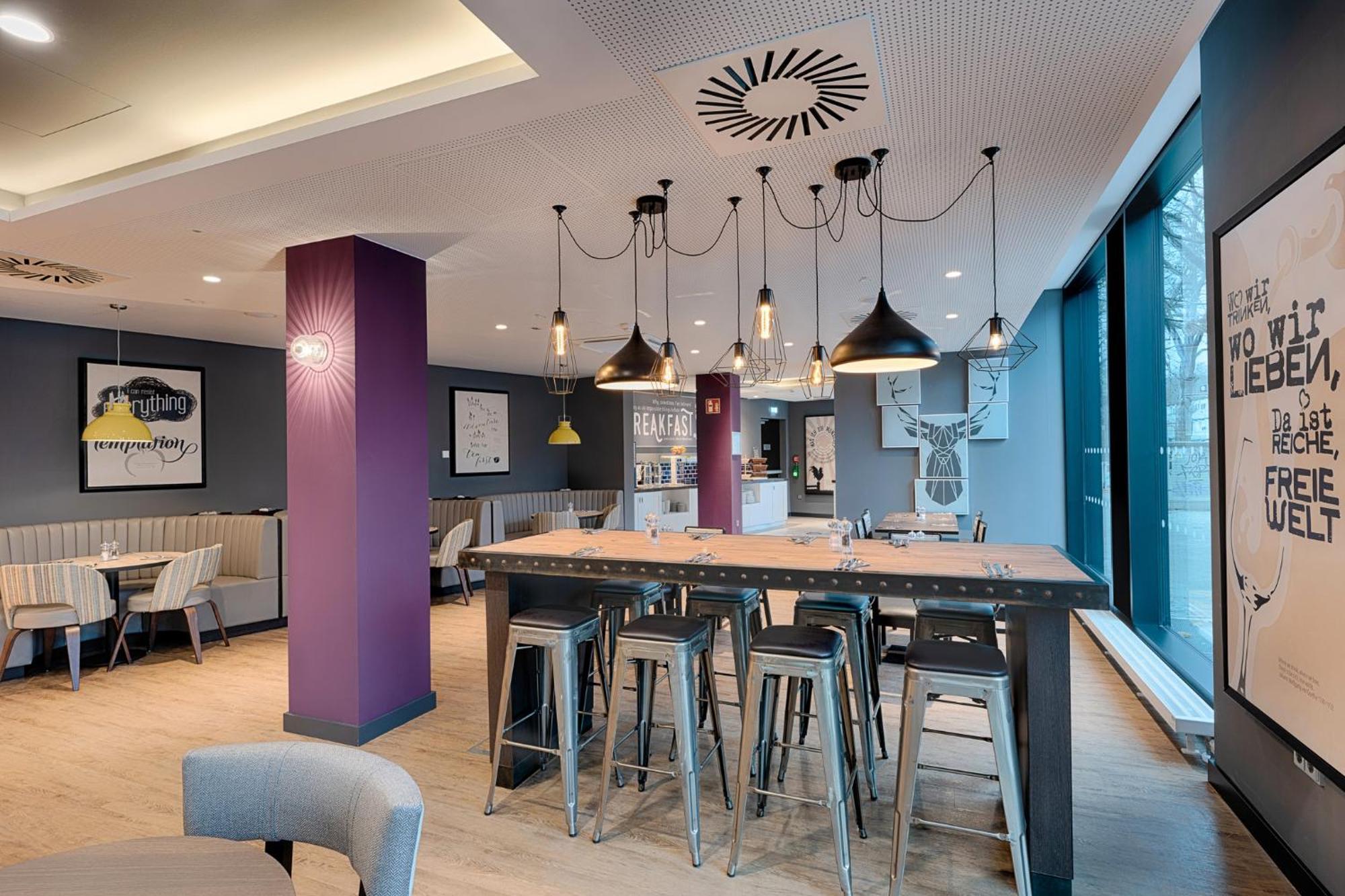 Premier Inn Berlin City Wilmersdorf Екстериор снимка