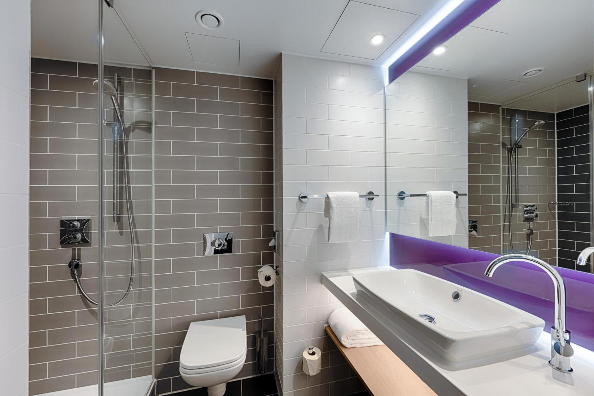 Premier Inn Berlin City Wilmersdorf Екстериор снимка