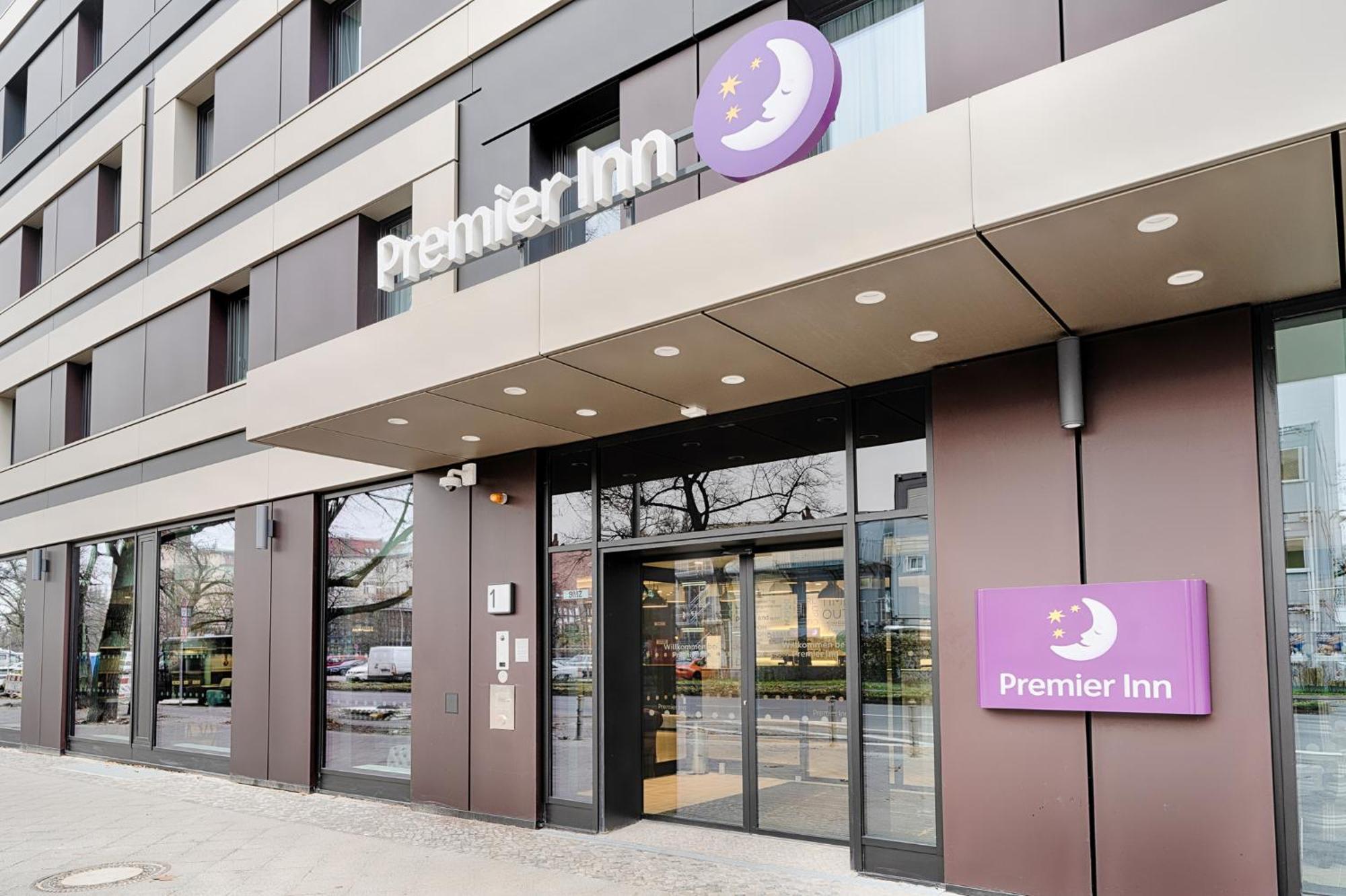 Premier Inn Berlin City Wilmersdorf Екстериор снимка