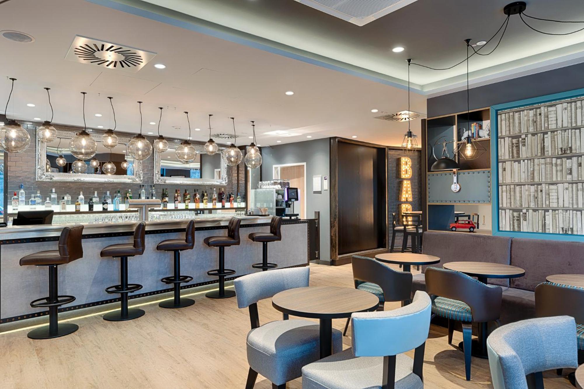 Premier Inn Berlin City Wilmersdorf Екстериор снимка
